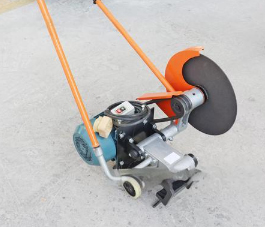 電動鋸軌機(jī)特點(diǎn)及使用注意事項(xiàng)